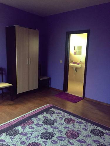 Hostal Guest House IV
