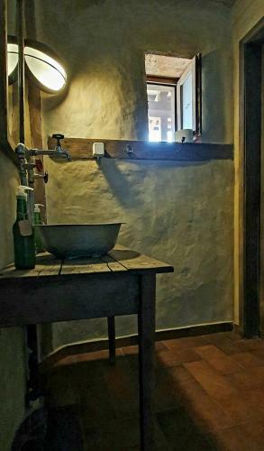 Bed & Breakfast Cob Camp
