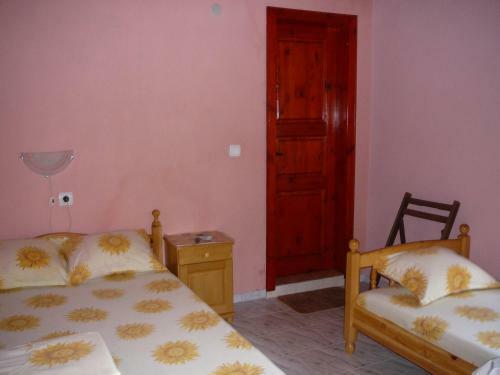 Hostal Mountain Sun Guest House