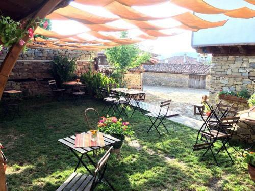 Hostal Guest House Dimcho Kehaia's Cafe