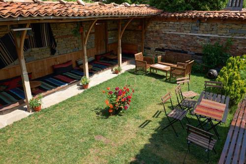 Hostal Guest House Dimcho Kehaia's Cafe