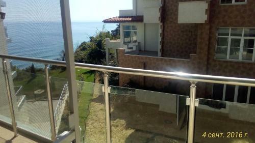 Silver Beach Apartments