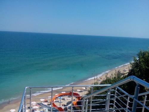 Silver Beach Apartments