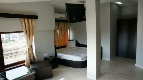 Hi-life Family Hotel