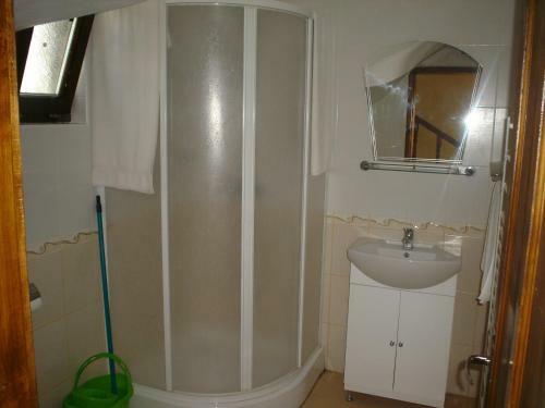 Hostal Complex Roden Kray
