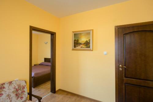 Hostal Complex Rayuvski Han