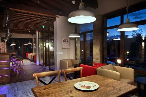 Hostal Esterra Vini Guest House