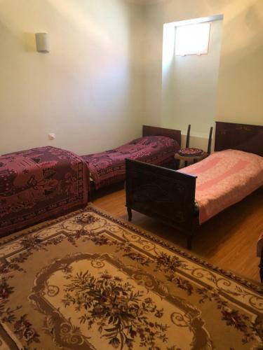 Bed & Breakfast Armen's Guest House