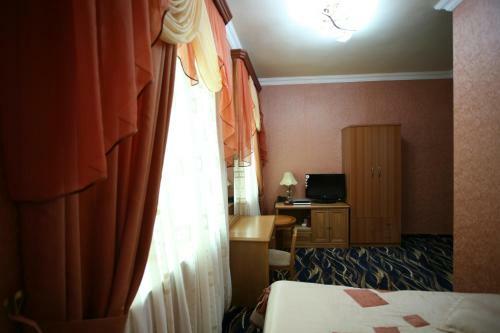 Nairi Hotel