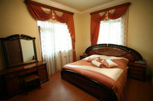 Nairi Hotel
