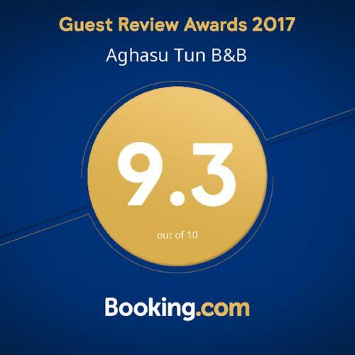 Hostal Aghasu Tun B&B