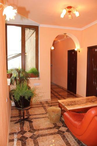 Hotel Mira