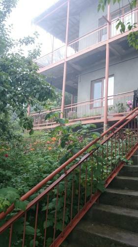 Khachik's B&B