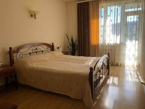 Hostal Yellow Guest House