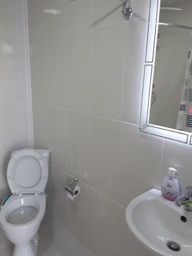 Hostal Guest House Shant