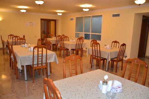 Dian Hotel