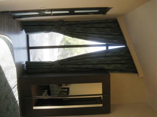 Hostal Hyelandz Eco Village Resort