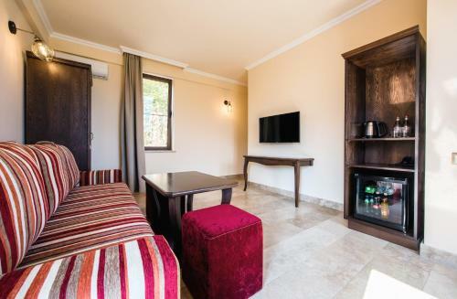 Hotel Lastiver Resort