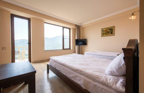 Hotel Lastiver Resort