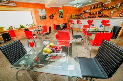 Amrots Hotel