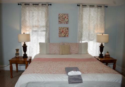 Apartamento Cozy 2nd Story Flat Near Downtown