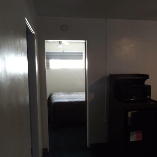 Lazy B Motel