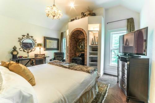 The Victoria Bed & Breakfast