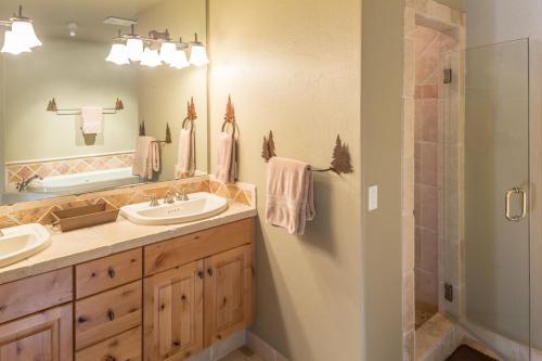 Moonlight Mountain Home-1 Shadow Ridge