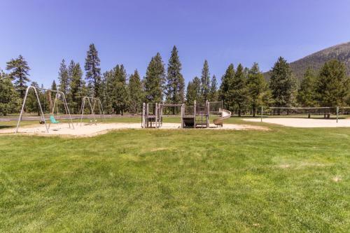 Black Butte Ranch: Grey Owl Getaway On The Greens