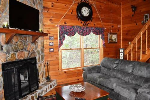 Cr`s_mountain_retreat