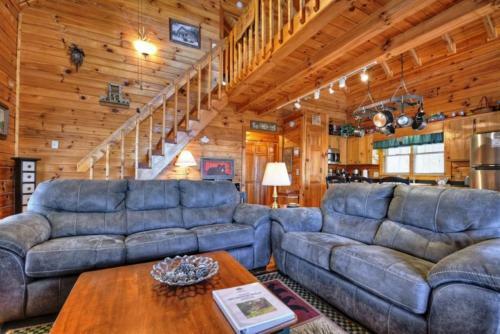 Cr`s_mountain_retreat