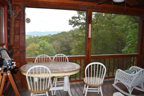 Cr`s_mountain_retreat