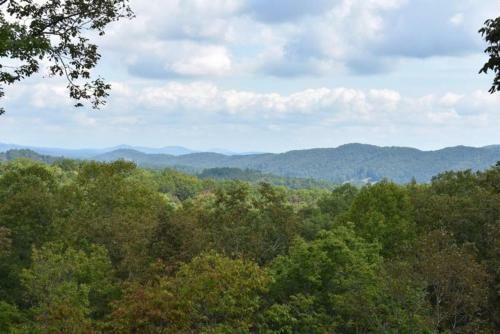 Cr`s_mountain_retreat