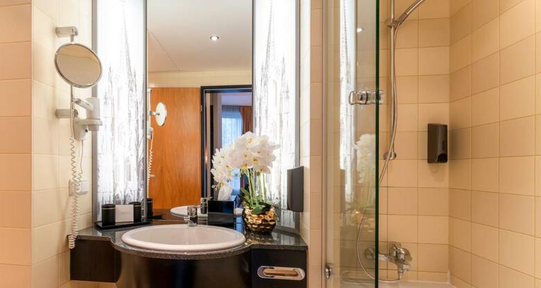 Hotel Plaza Premium K�ln