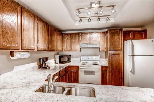 Village At Breckenridge: Shavano #2504