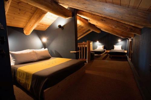 Hotel Suttle Lake & Boathouse