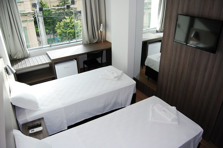 Hotel Valerim Itaja�