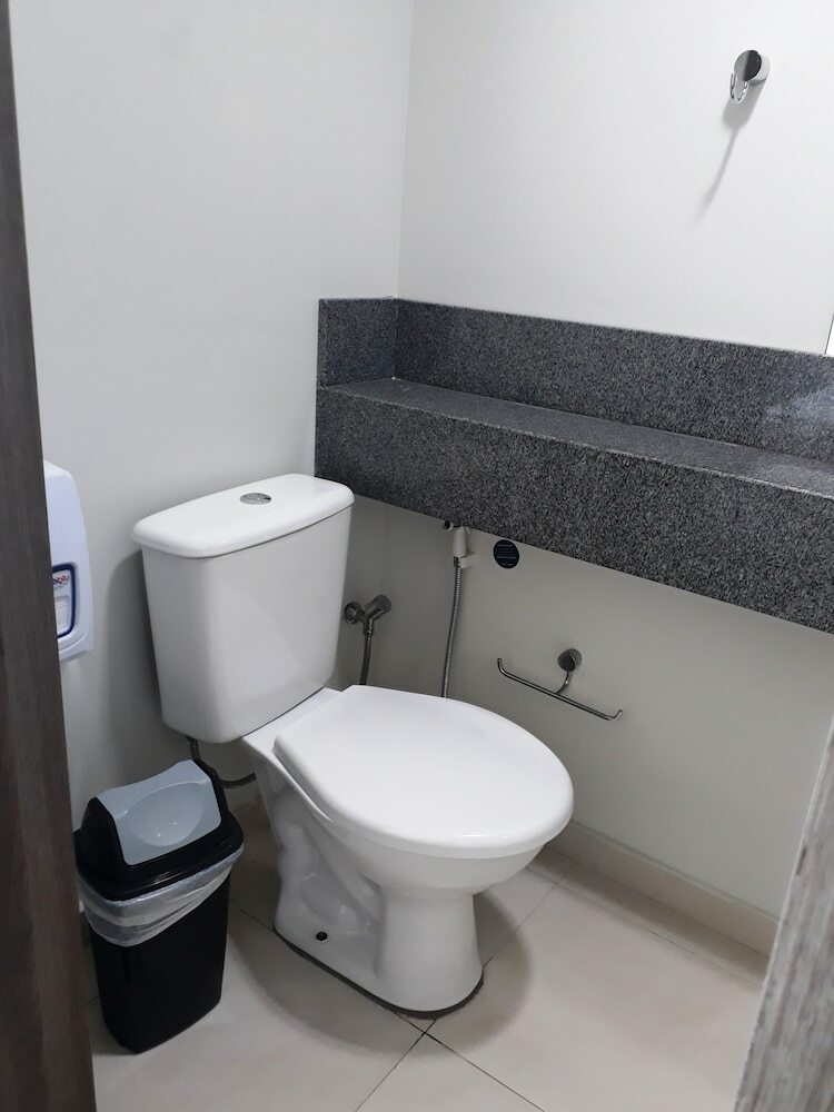Hotel Valerim Itaja�