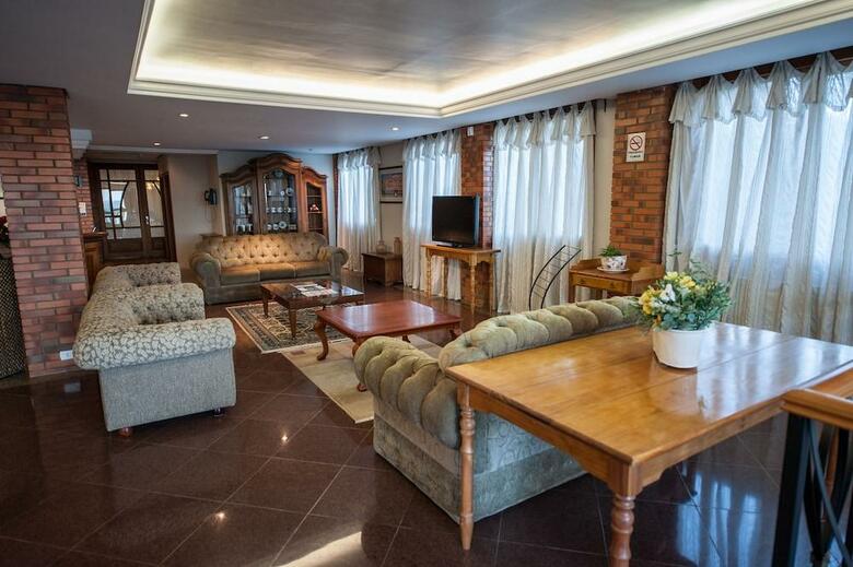 Farina Park Hotel