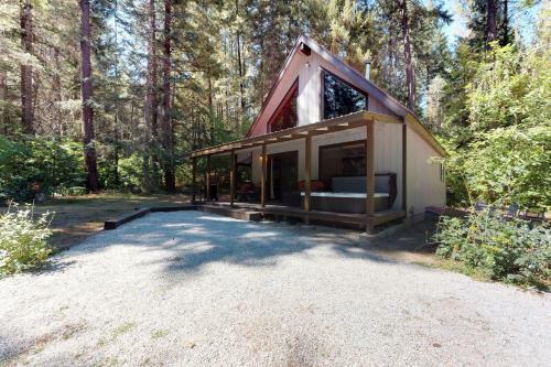River Road Retreat