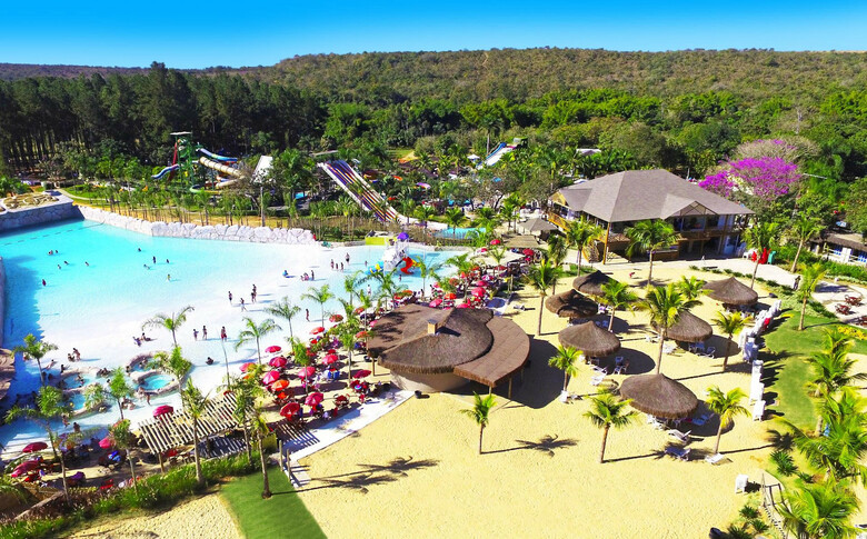 Lagoa Quente Hotel