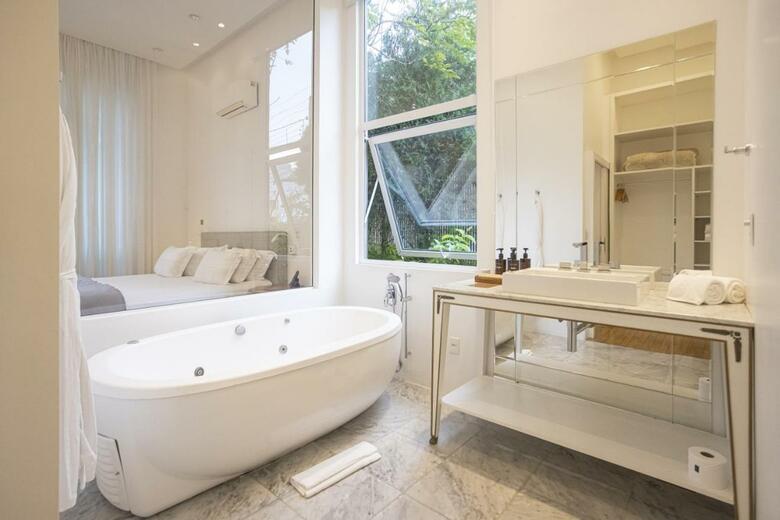 Hostal Felissimo Exclusive Hotel