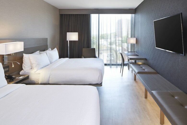 AC Hotel By Marriott Des Moines East Village