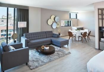 AC Hotel By Marriott Des Moines East Village