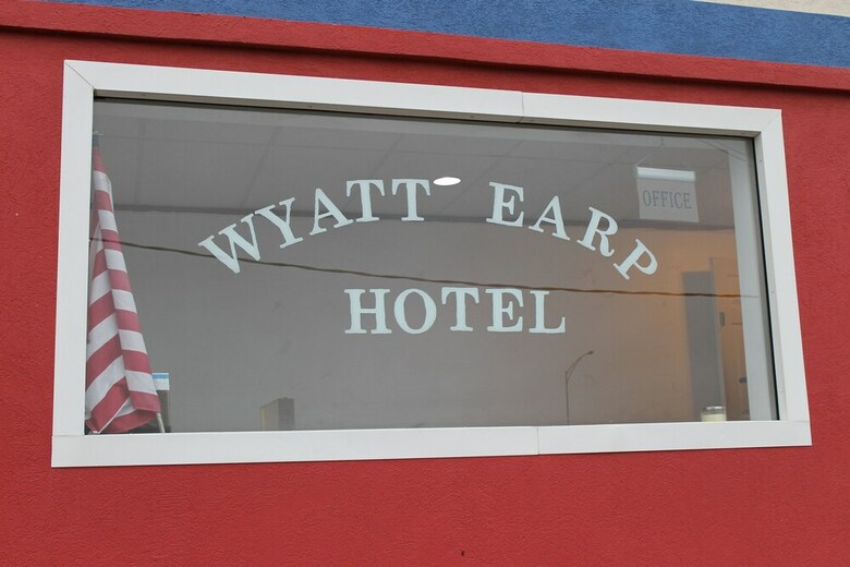 Wyatt Earp Hotel