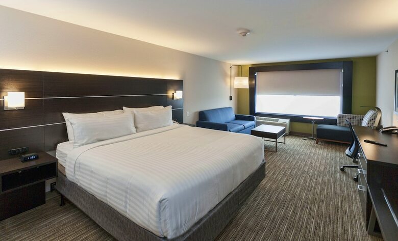 Hotel Holiday Inn Express & Suites - Dodge City
