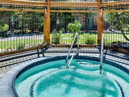 Crystal Waters Townhome
