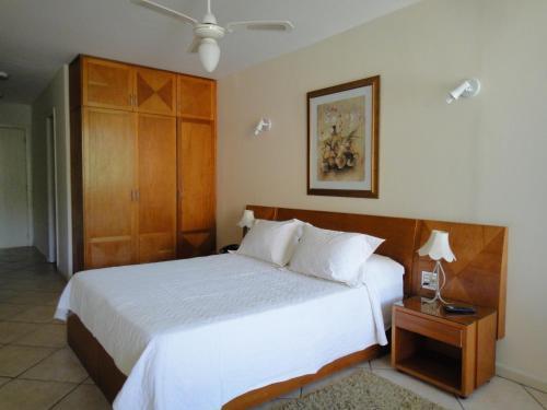 Hotel Dominguez Master