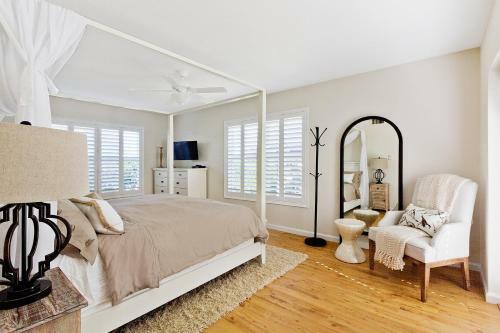 Deerfield Beach Tropical Oasis