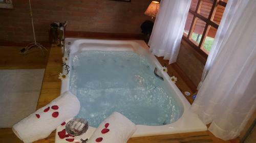 Hostal Pousada Vale Monte Azul